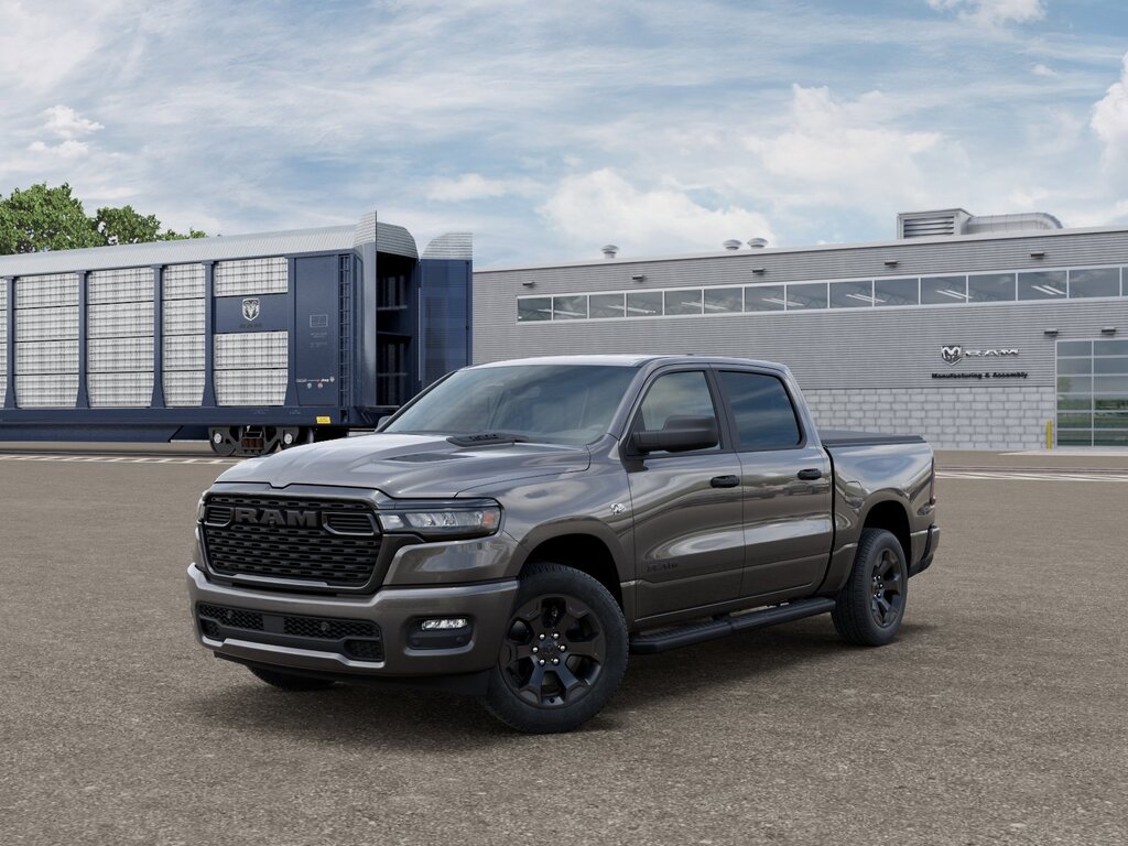 2026 Ram 1500 Crew Cab Express