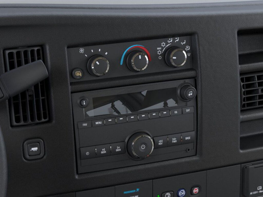 2025 Chevrolet Express Cargo Work Van - Photo 20