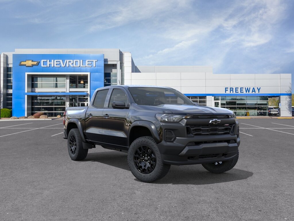2026 Chevrolet Colorado Trail Boss 4WD's photo