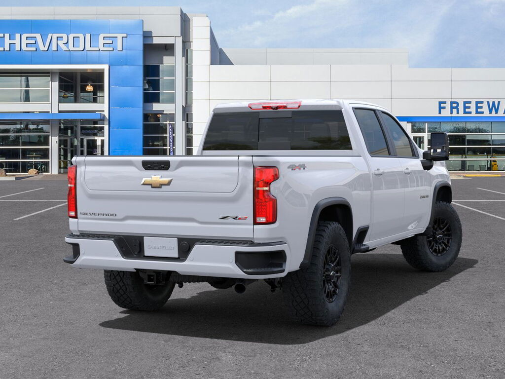 2024 Chevrolet Silverado 2500HD ZR2 - Photo 8