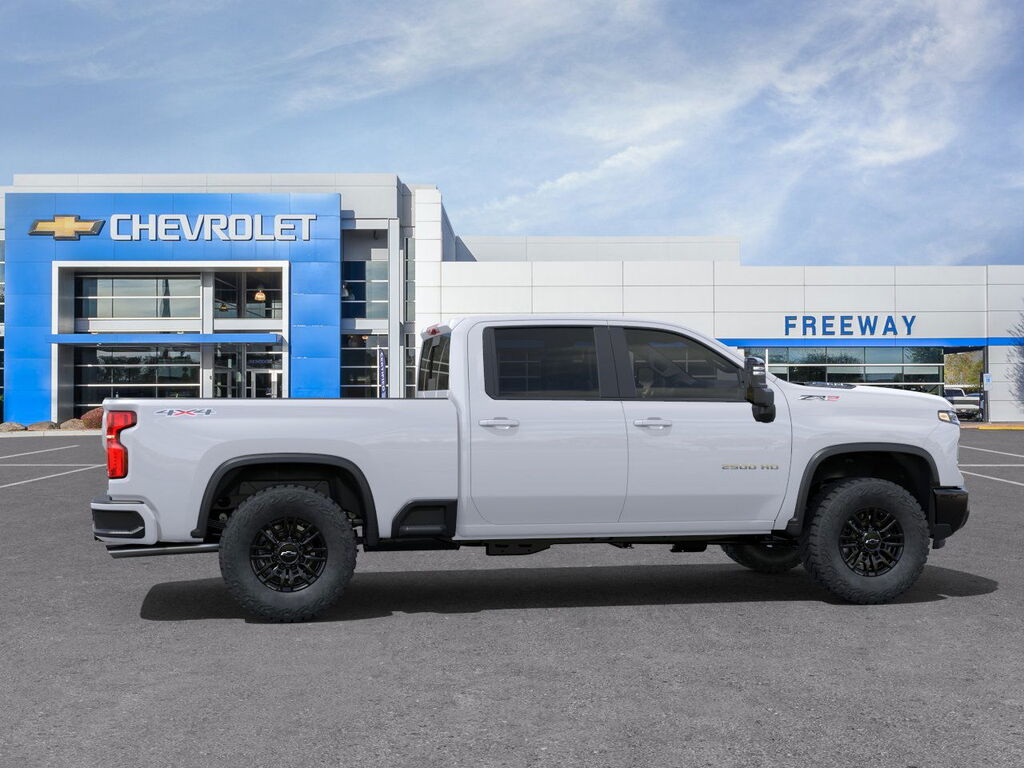 2024 Chevrolet Silverado 2500HD ZR2 - Photo 9