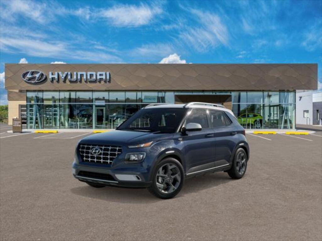 2026 Hyundai Venue SEL w/ 2-Tone Roof IVT's photo