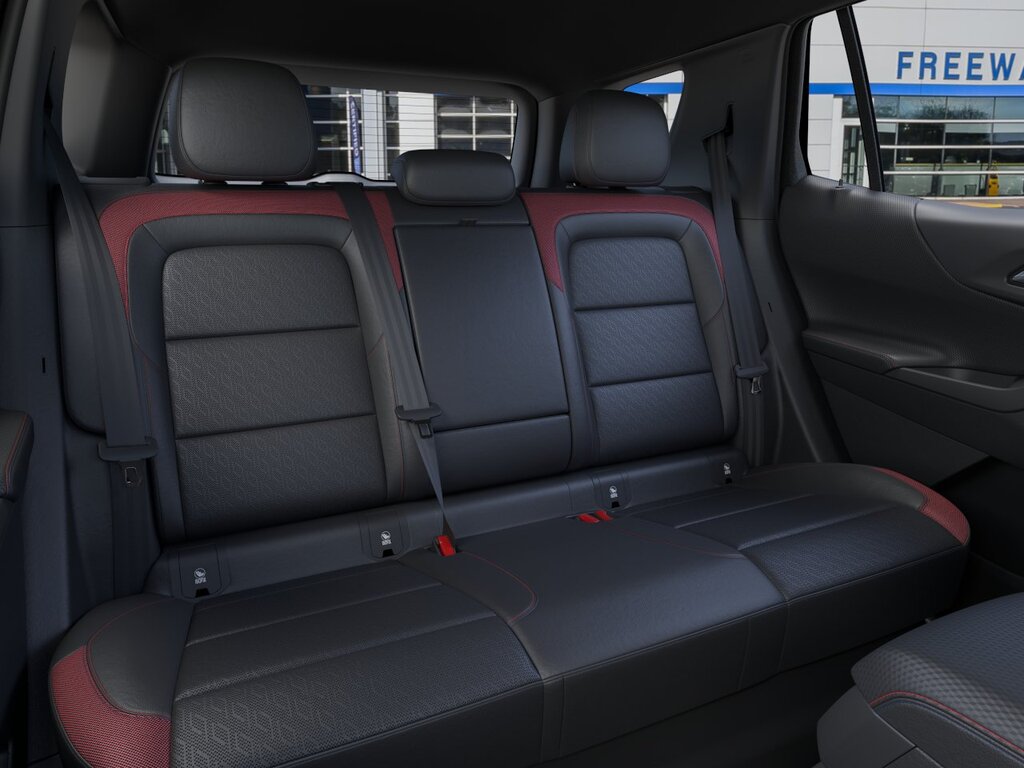 2026 Chevrolet Equinox RS - Photo 17