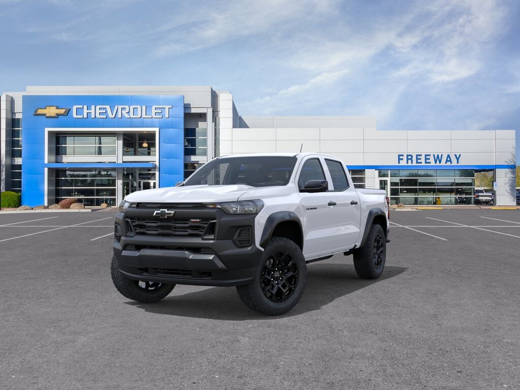 2026 Chevrolet Colorado Trail Boss - Photo 8