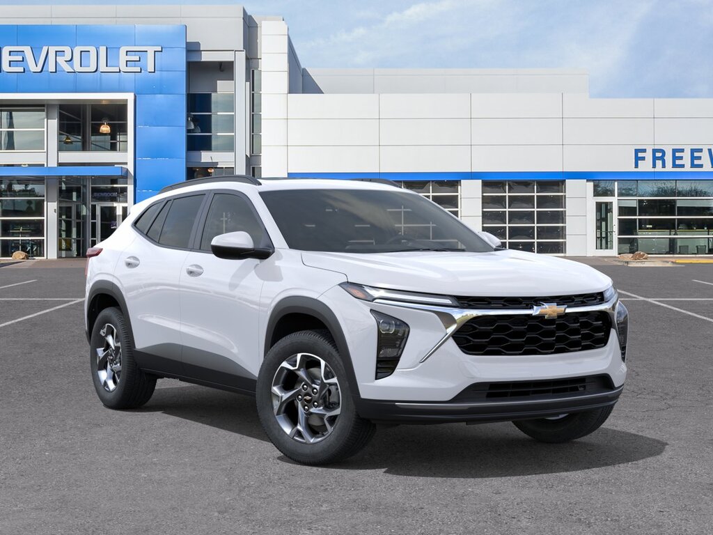 2026 Chevrolet Trax LT - Photo 7