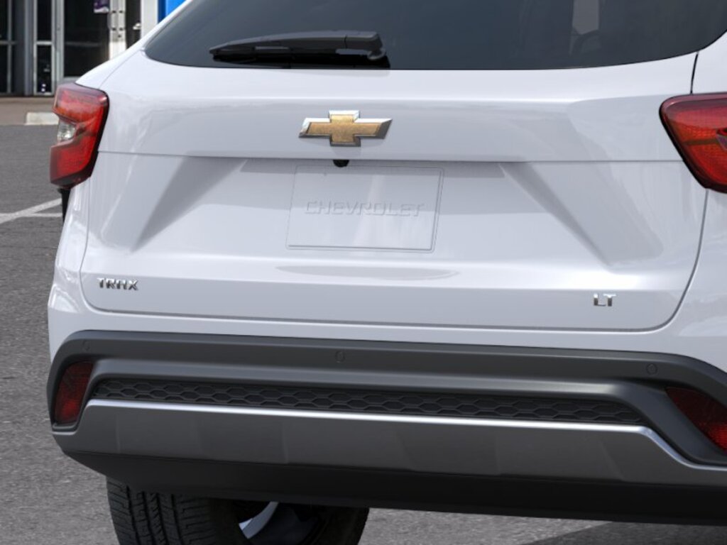 2026 Chevrolet Trax LT - Photo 14