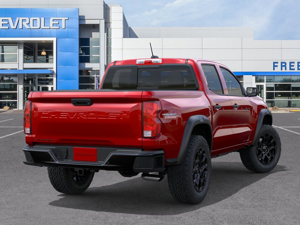 2026 Chevrolet Colorado Trail Boss - Photo 4