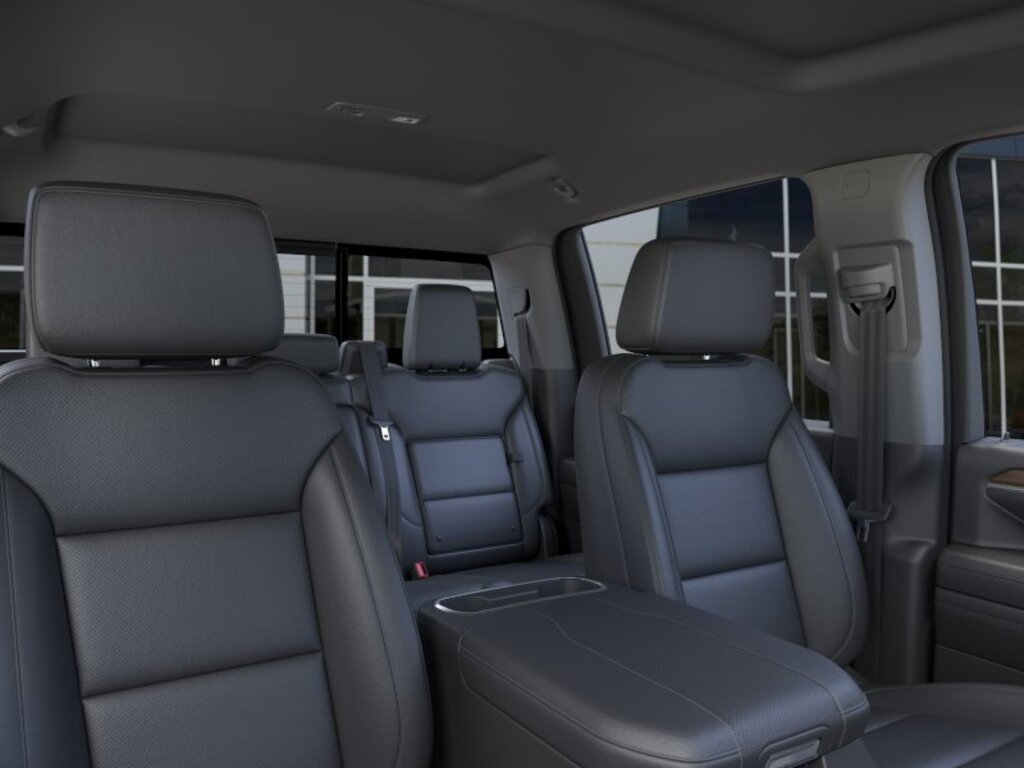 2026 GMC Sierra 2500HD Crew Cab SLT 4WD