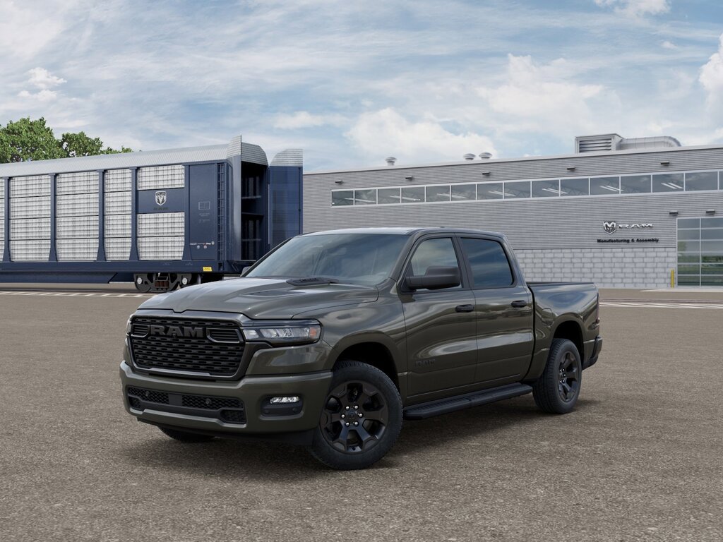 2026 Ram 1500 Crew Cab Express