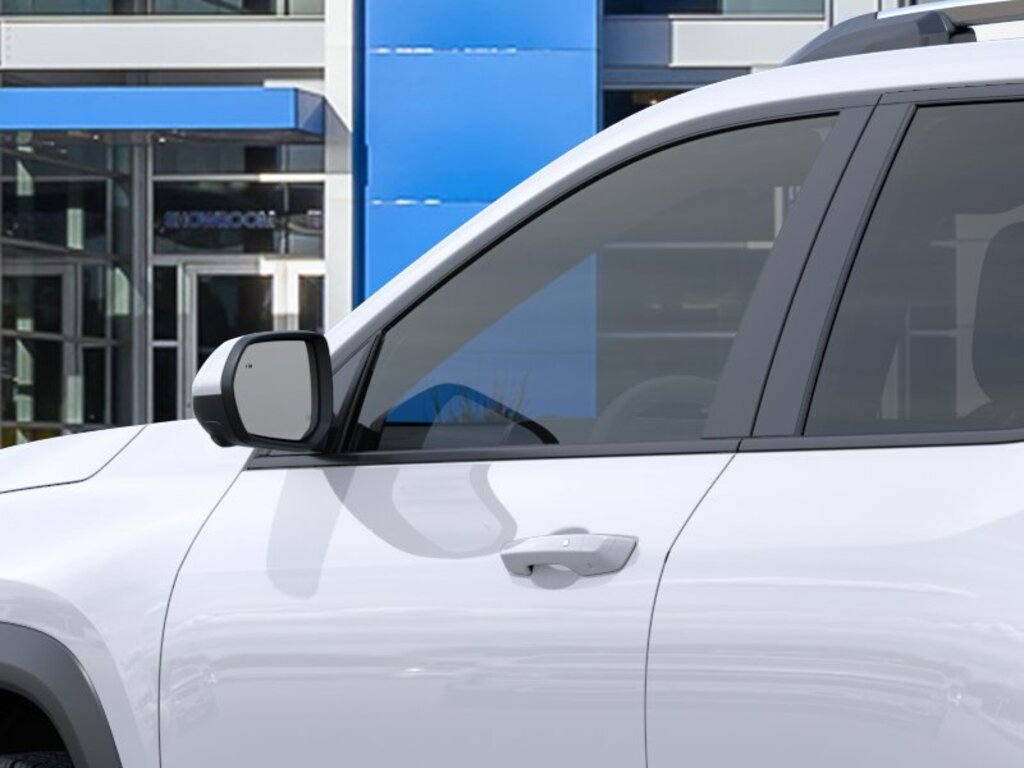 2027 Chevrolet Equinox LT - Photo 12