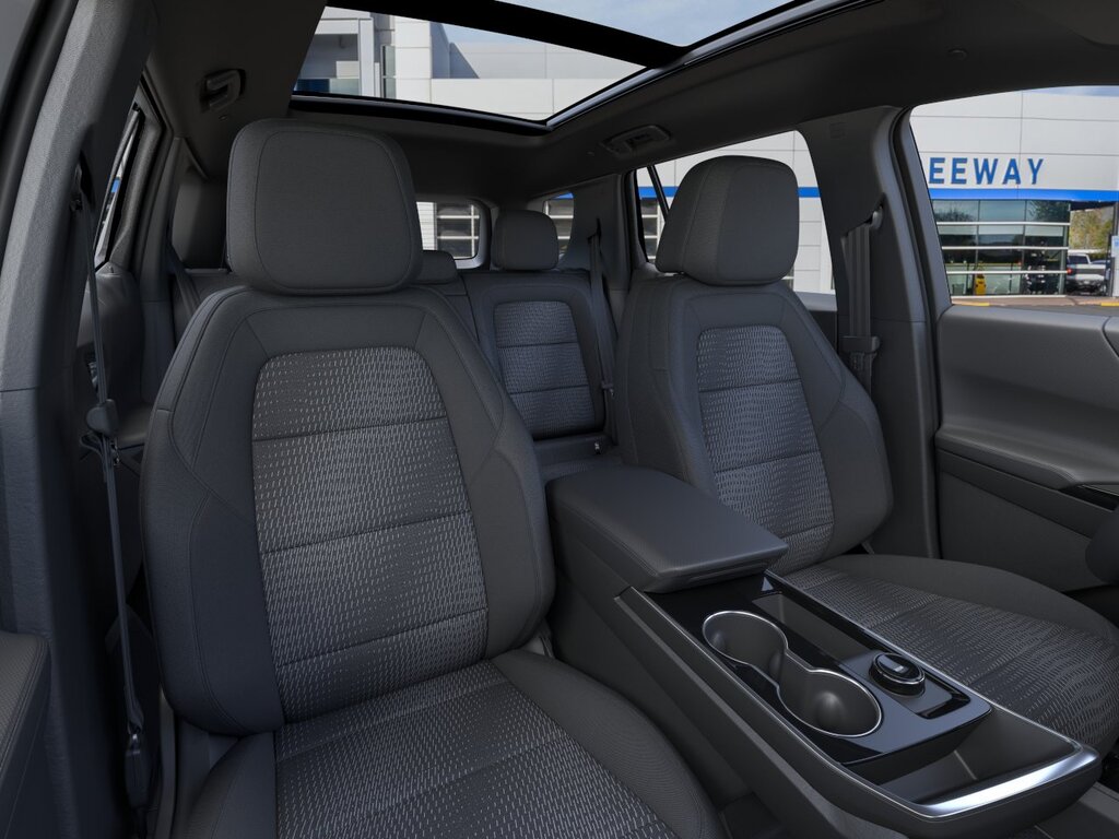 2027 Chevrolet Equinox LT - Photo 16