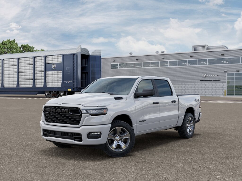 2026 Ram 1500 Crew Cab Express