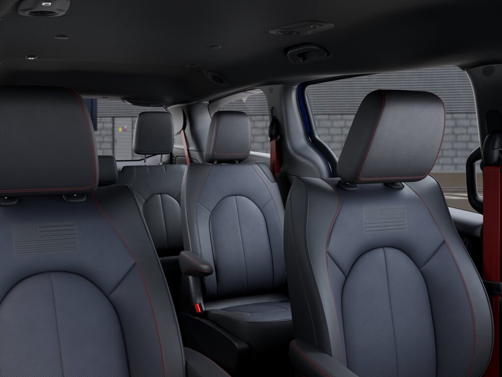 2027 Chrysler Pacifica Select
