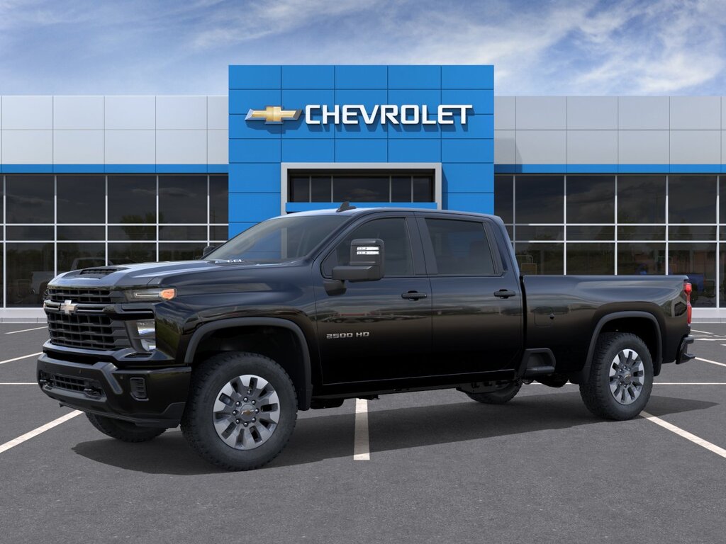 2026 Chevrolet Silverado 2500HD Crew Cab Custom