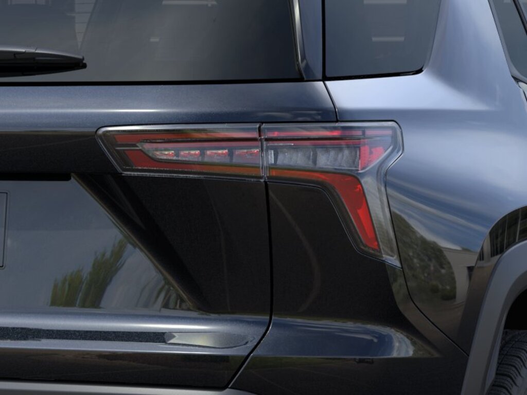 2027 Chevrolet Equinox LT - Photo 11