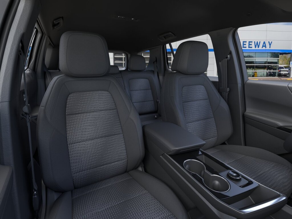 2027 Chevrolet Equinox LT - Photo 16