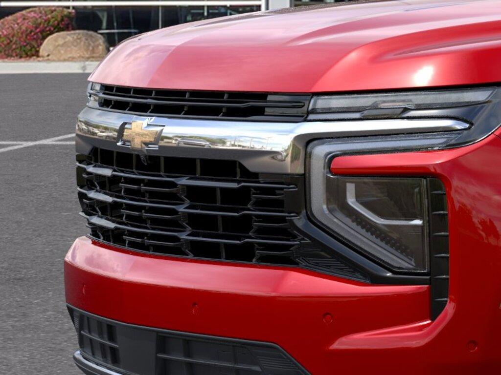 2026 Chevrolet Suburban LS - Photo 13