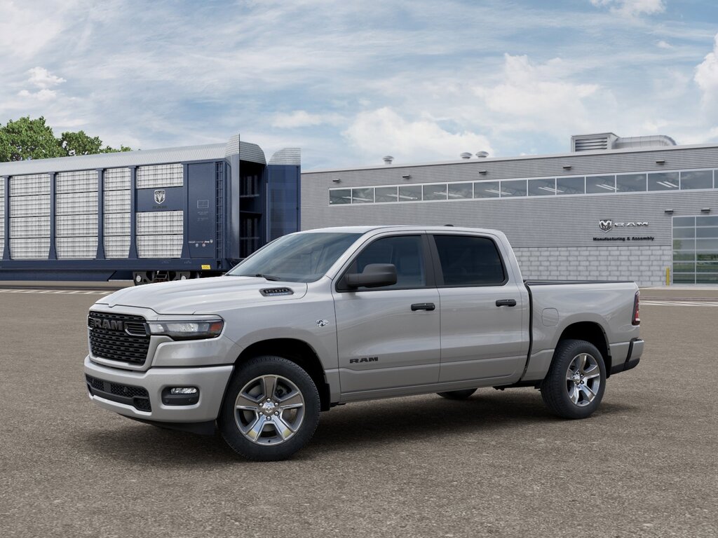 2026 Ram 1500 Crew Cab Express