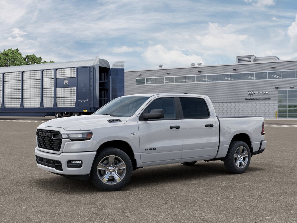 2026 Ram 1500 Crew Cab Express