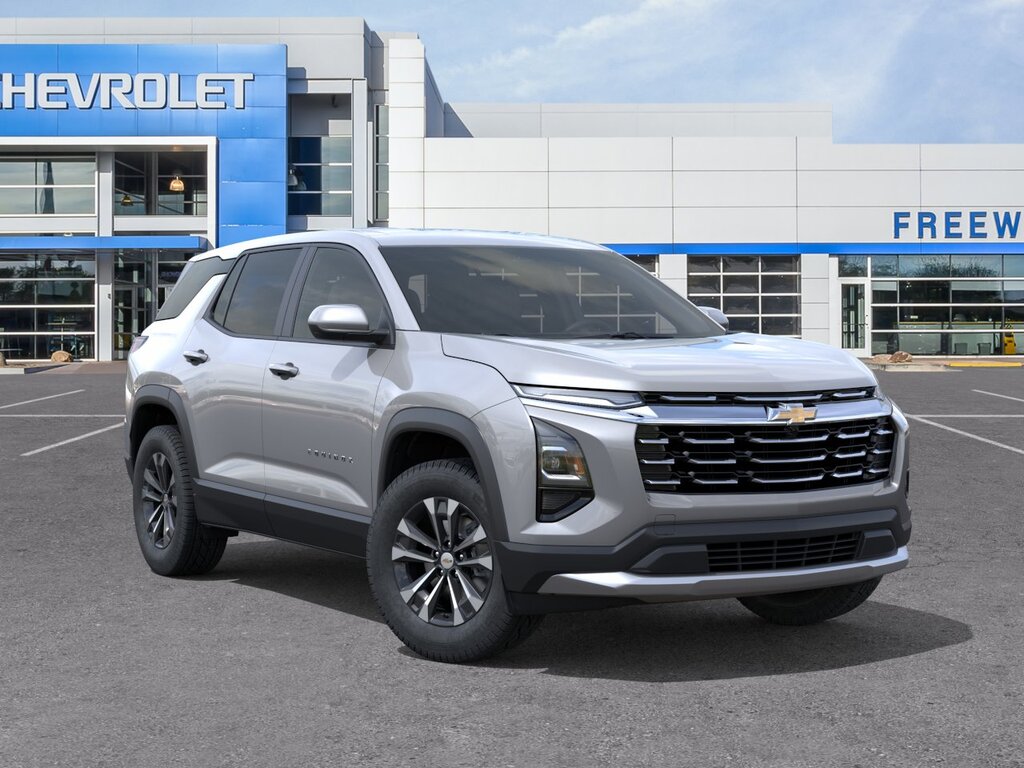 2027 Chevrolet Equinox LT - Photo 7