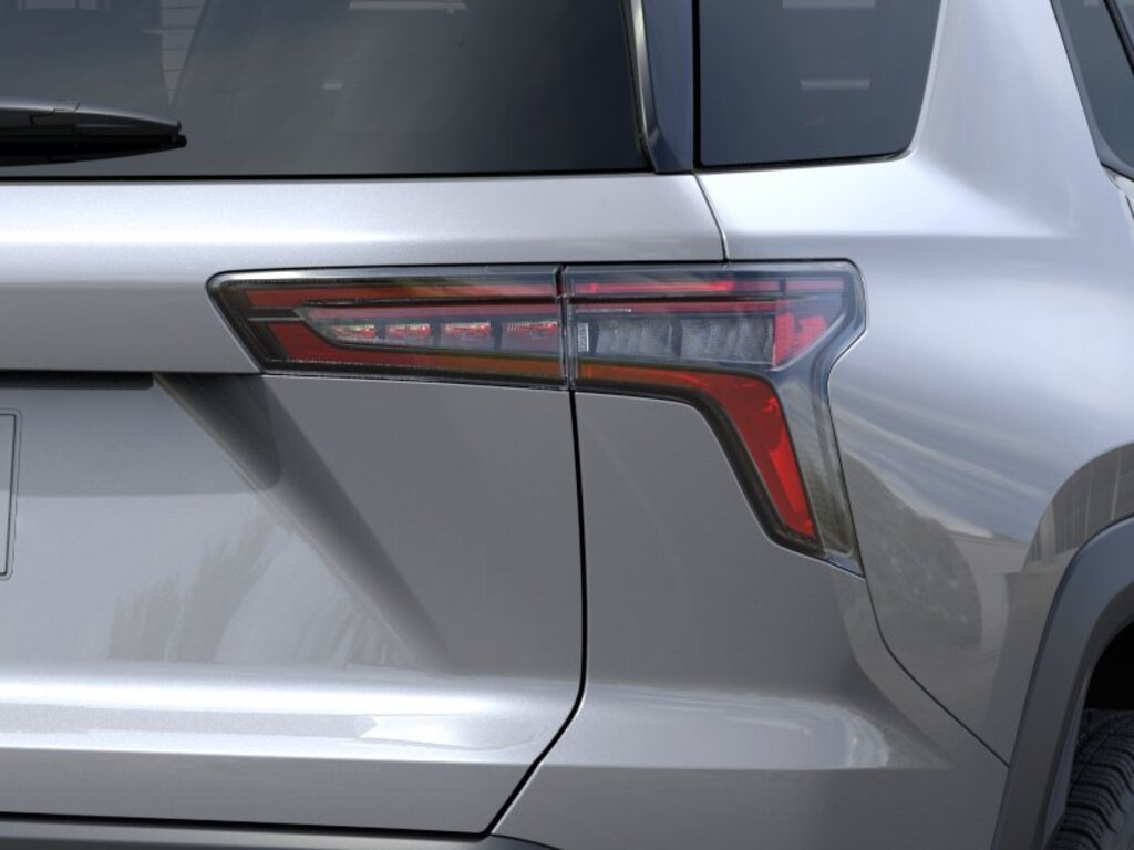 2027 Chevrolet Equinox LT - Photo 11