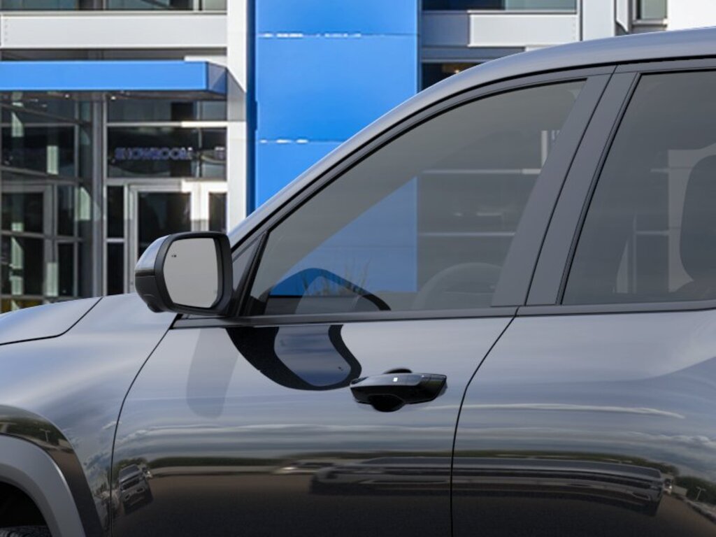 2027 Chevrolet Equinox LT - Photo 12