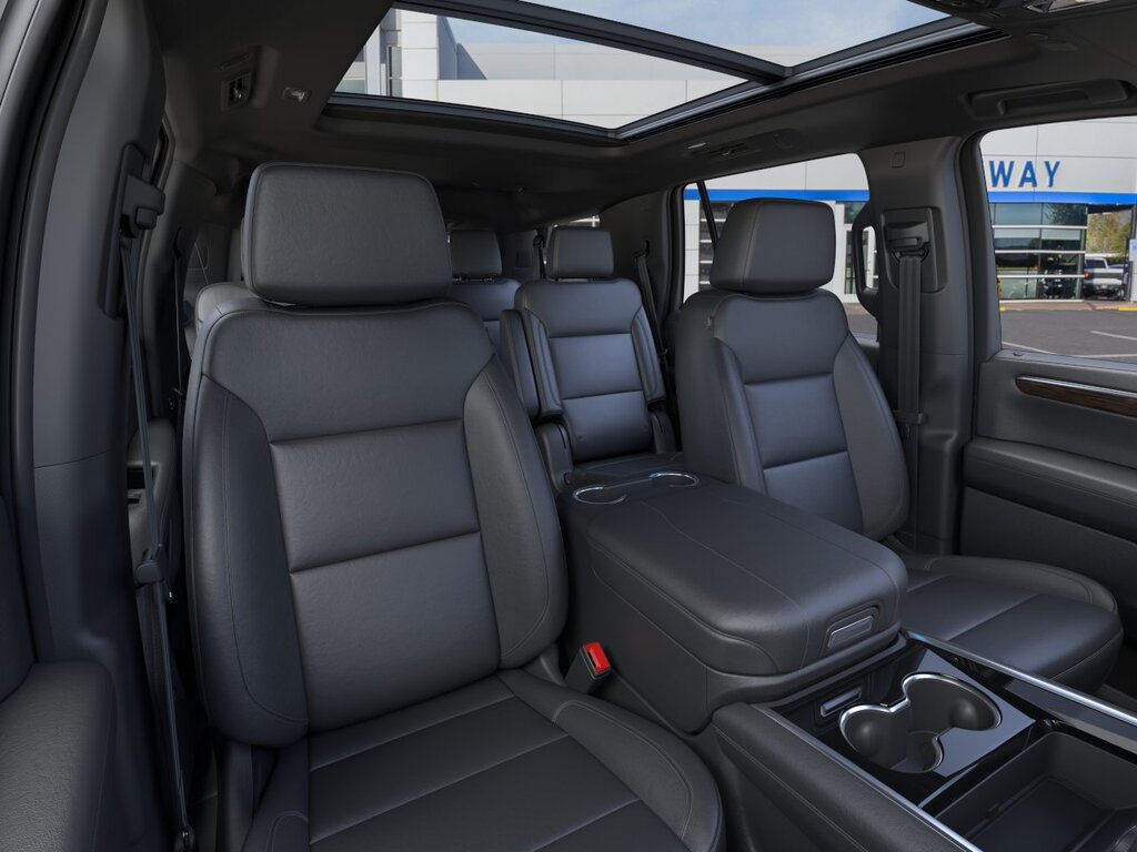 2026 Chevrolet Tahoe Z71 - Photo 16