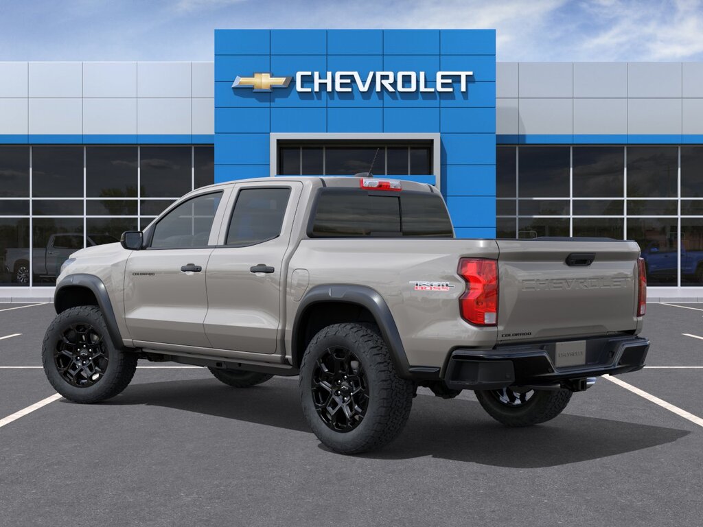 2026 Chevrolet Colorado Trail Boss - Photo 3