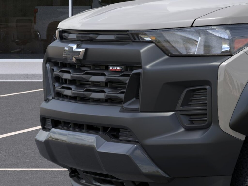2026 Chevrolet Colorado Trail Boss - Photo 13