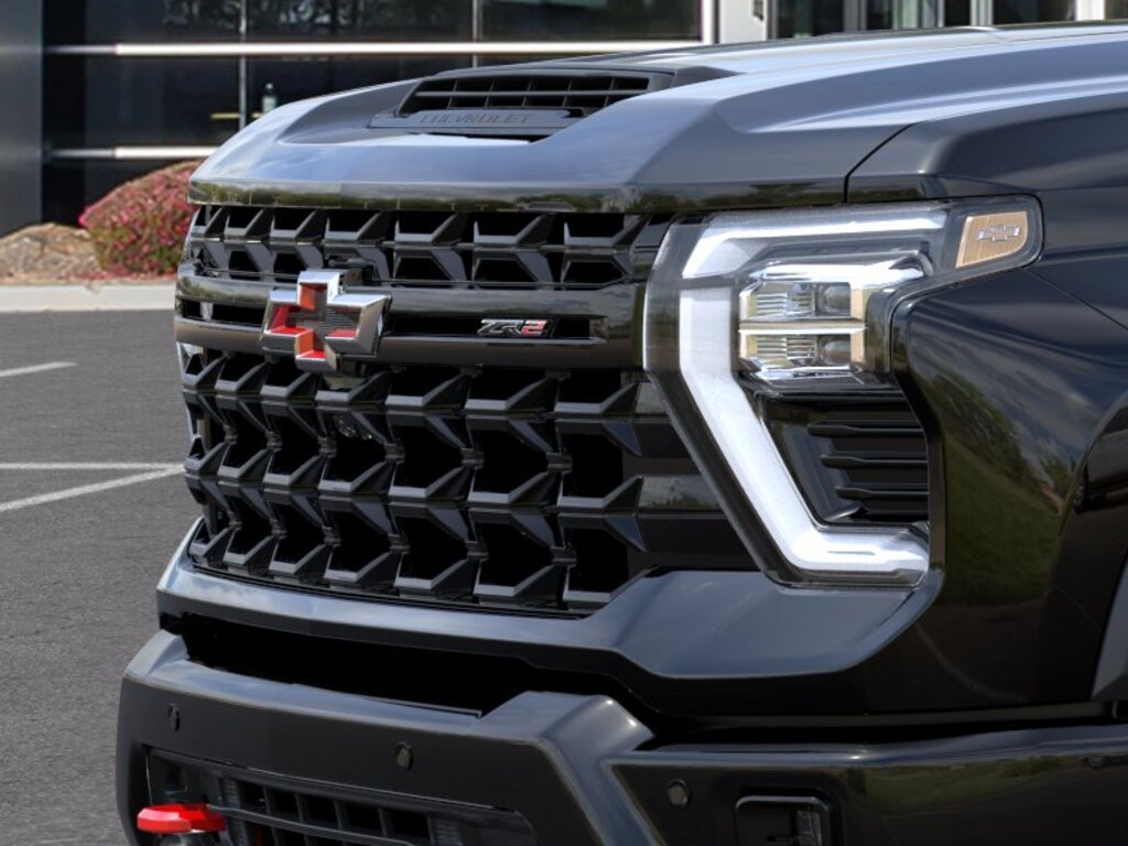 2026 Chevrolet Silverado 2500 HD ZR2 - Photo 13