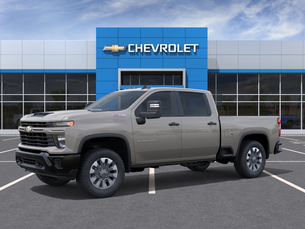 2026 Chevrolet Silverado 2500HD Crew Cab Custom 4WD