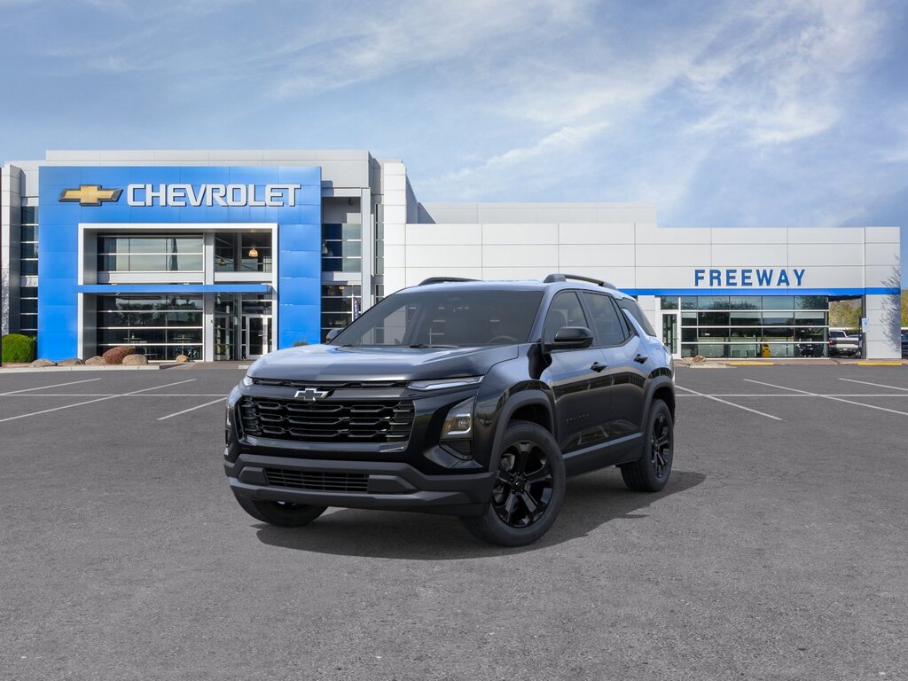 2027 Chevrolet Equinox LT - Photo 8