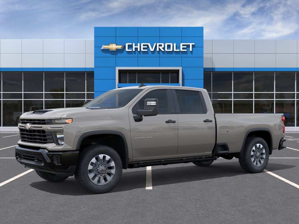 2026 Chevrolet Silverado 2500HD Crew Cab Custom