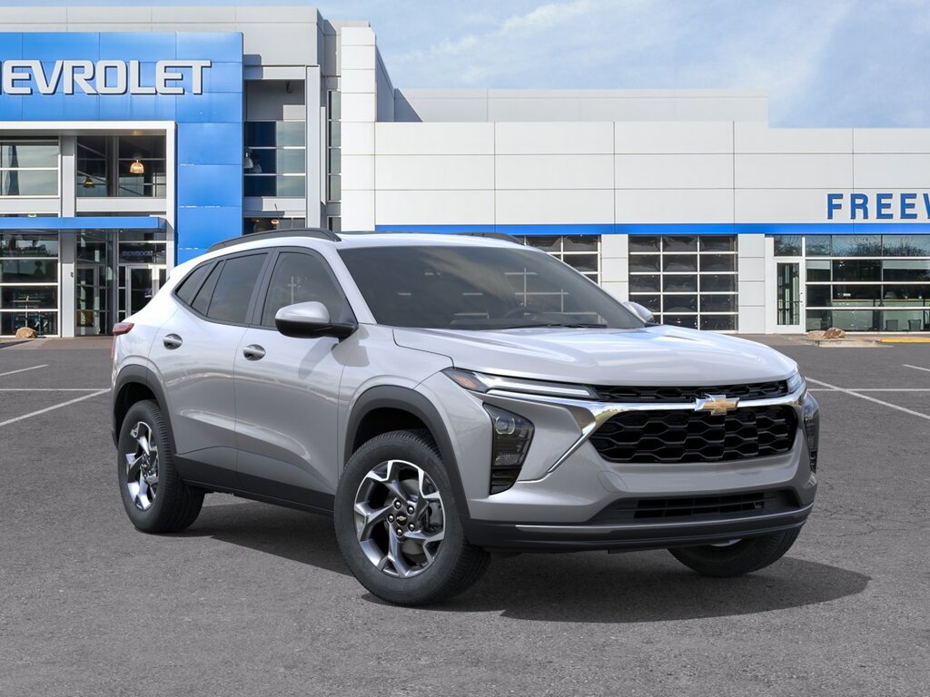 2026 Chevrolet Trax LT - Photo 7