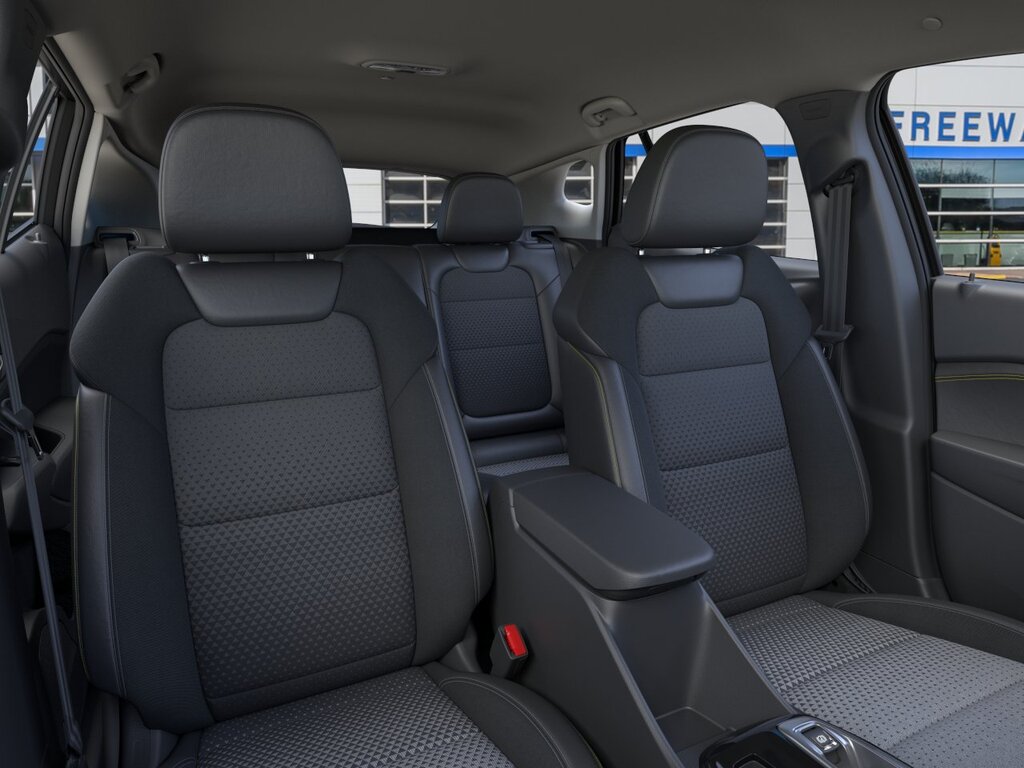 2026 Chevrolet Trax LT - Photo 16