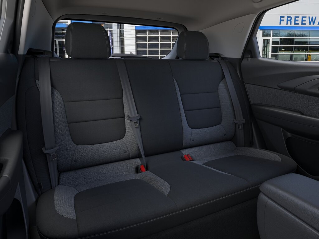 2026 Chevrolet Trailblazer LS - Photo 17