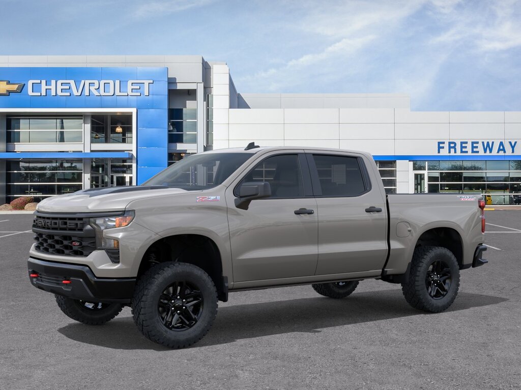 2026 Chevrolet Silverado 1500 Crew Cab Custom Trail Boss 4WD
