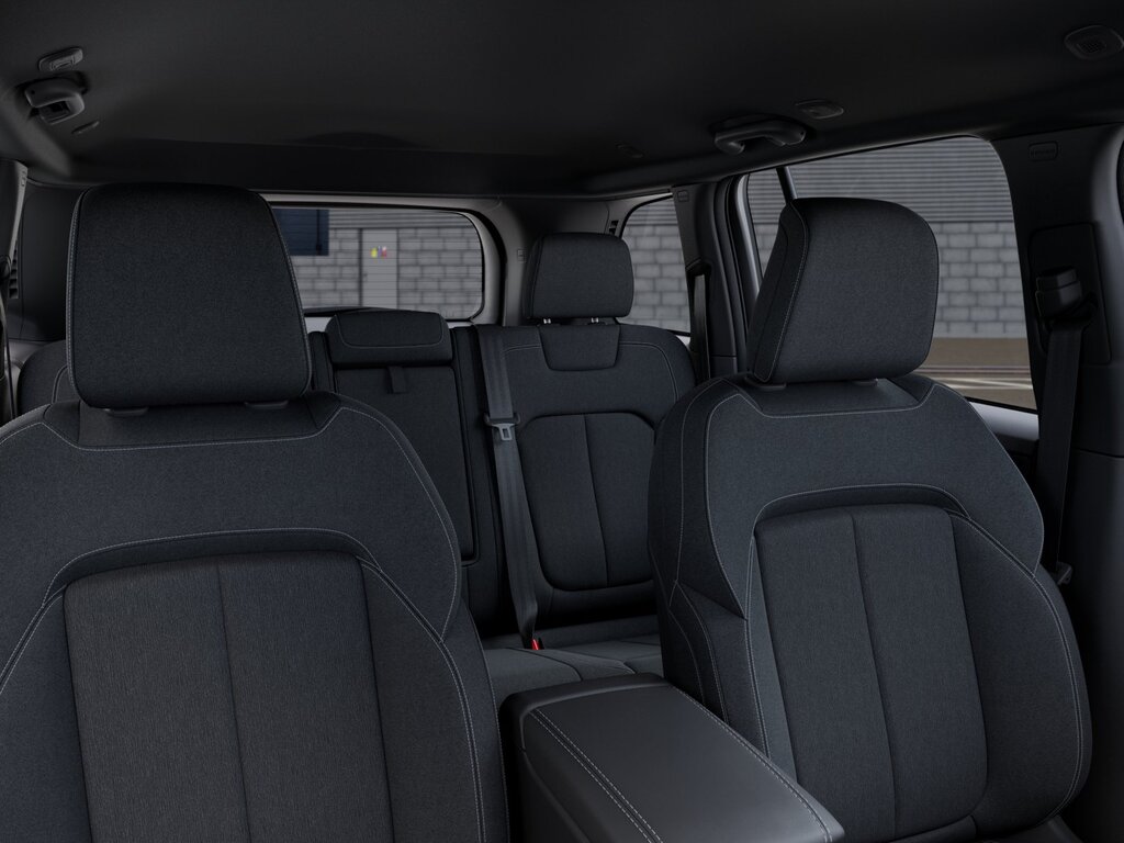 2027 Jeep Grand Cherokee Laredo
