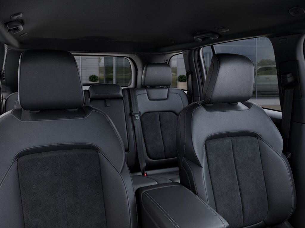 2027 Jeep Grand Cherokee Altitude