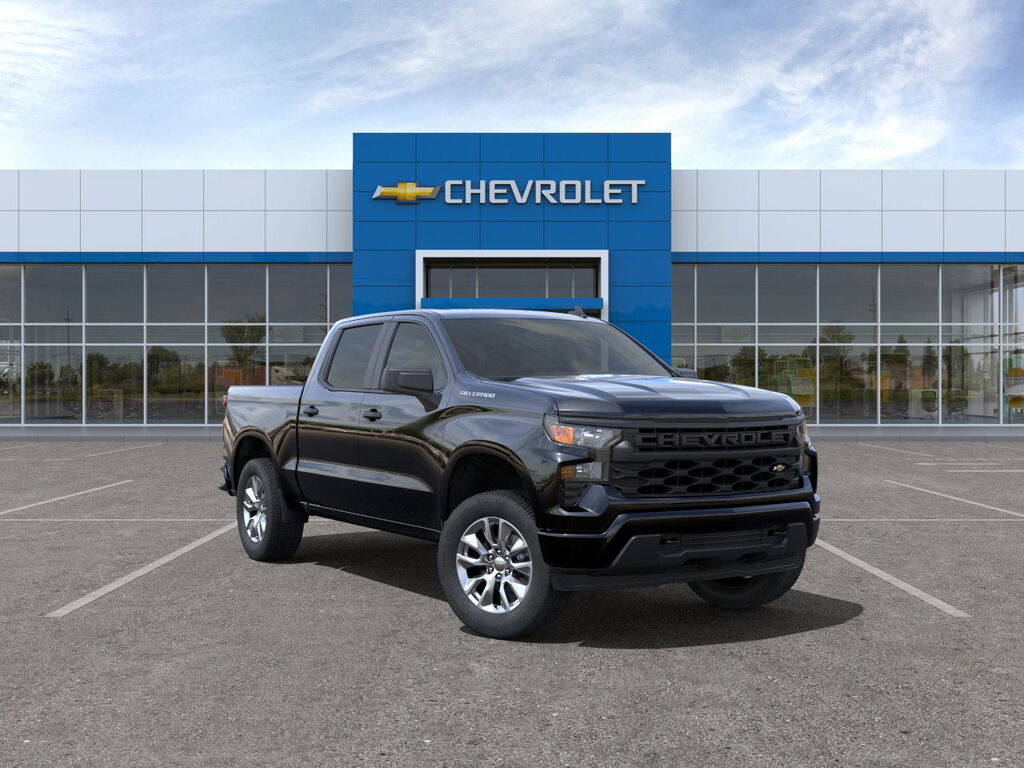 2025 Chevrolet Silverado 1500 Crew Cab Custom